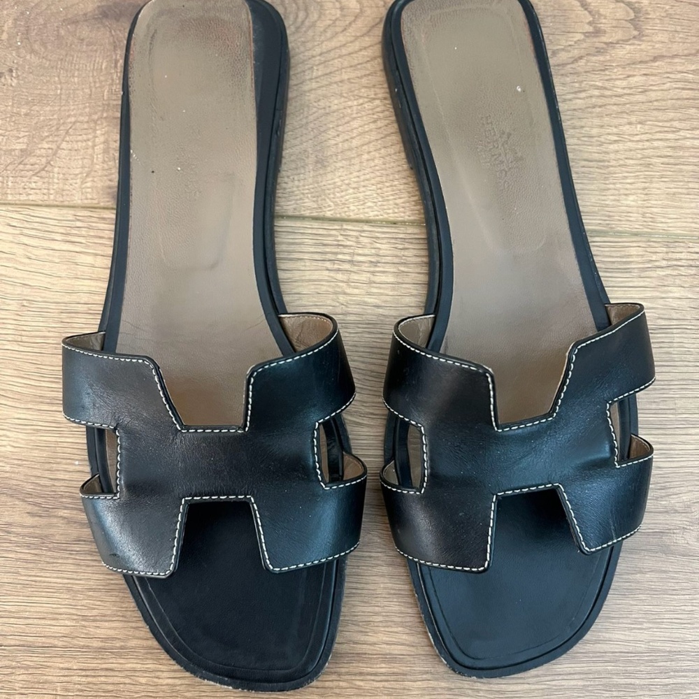 Hermes oran sandals
